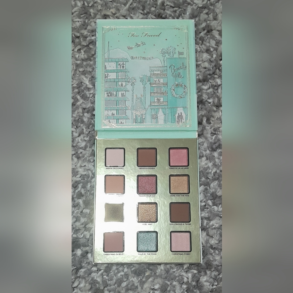 Too Faced Eyeshadow Palette - Multi-Color